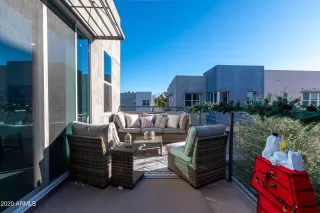 Photo #5: 6198917 Listing 