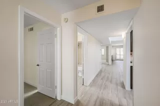 Photo #4: 6198949 Listing 