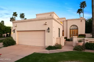 Photo #1: 6199006 Listing