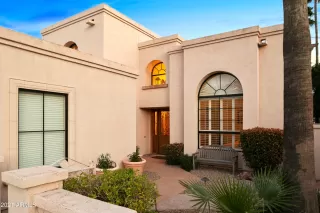 Photo #2: 6199006 Listing