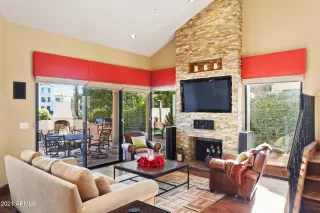 Photo #5: 6199006 Listing