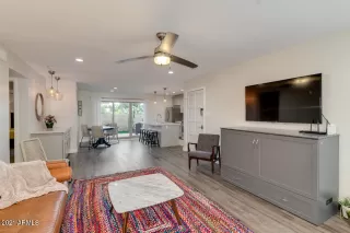 Photo #3: 6199168 Listing 