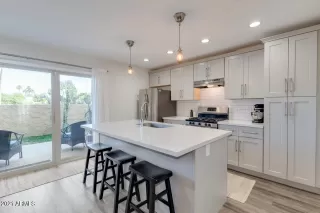 Photo #6: 6199168 Listing 