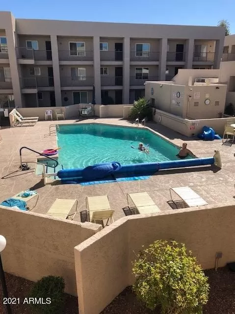 MLS: 6199228 Condo For Sale