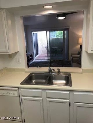 Photo #6: 6199228 Listing 