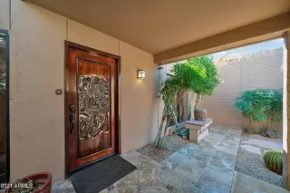 Photo #2: 6199333 Listing 