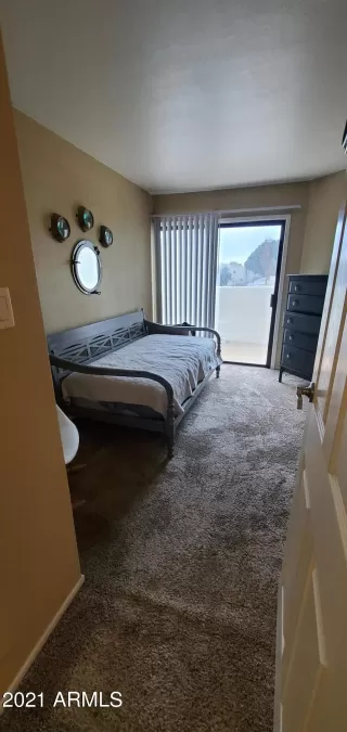 Photo #6: 6199370 Listing