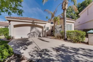 Photo #2: 6199387 Listing 