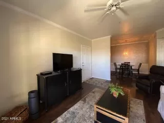 Photo #4: 6199410 Listing