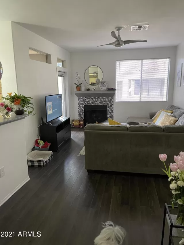 MLS: 6199501 Condo For Sale