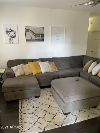 Photo #2: 6199501 Listing 