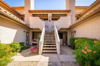 Photo #2: 6199519 Listing 