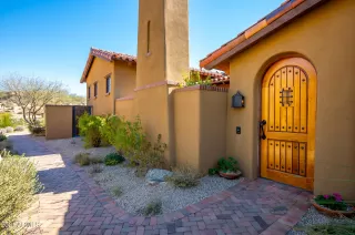 Photo #4: 6199927 Listing