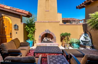 Photo #6: 6199927 Listing