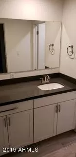 Photo #3: 6199978 Listing 