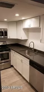 Photo #5: 6199978 Listing 
