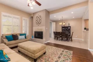 Photo #4: 6200274 Listing