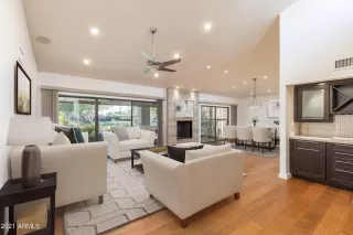 Photo #6: 6200394 Listing