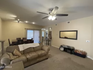 Photo #5: 6200413 Listing 