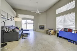 Photo #4: 6200425 Listing