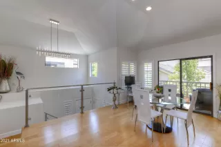 Photo #6: 6200487 Listing