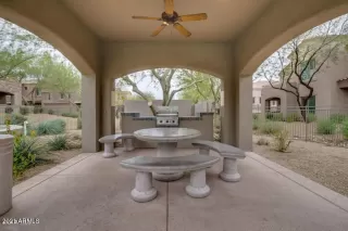 Photo #5: 6200892 Listing