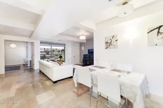 Photo #2: 6200988 Listing 