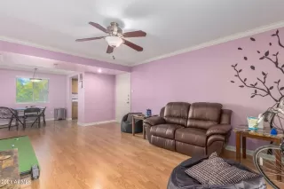 Photo #3: 6201203 Listing 