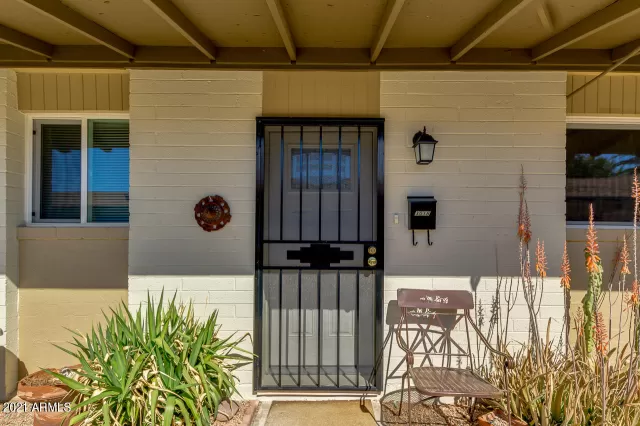 MLS: 6201261 Condo For Sale