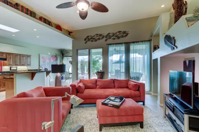 MLS: 6201264 Condo For Sale