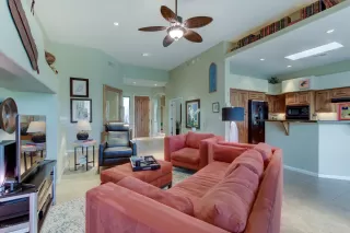 Photo #5: 6201264 Listing
