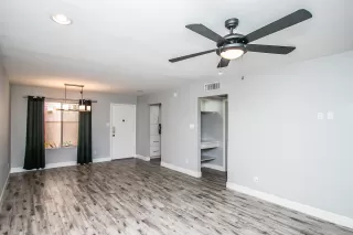 Photo #3: 6201301 Listing 