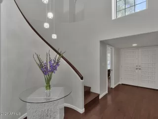 Photo #4: 6201383 Listing 