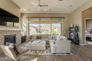 Photo #4: 6201523 Listing 