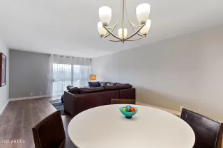 Photo #3: 6201603 Listing