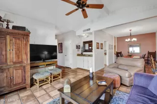 Photo #3: 6201675 Listing 