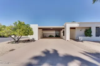 Photo #5: 6201709 Listing 