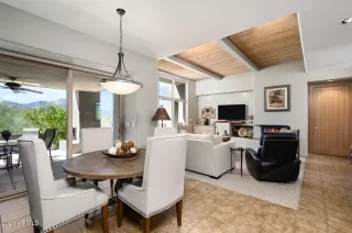 Photo #1: 6201881 Listing