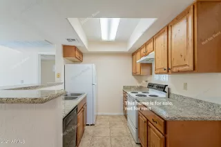 Photo #3: 6201882 Listing 