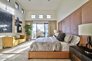 Photo #3: 6201980 Listing