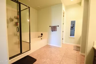 Photo #4: 6201992 Listing 