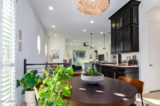 Photo #4: 6202078 Listing