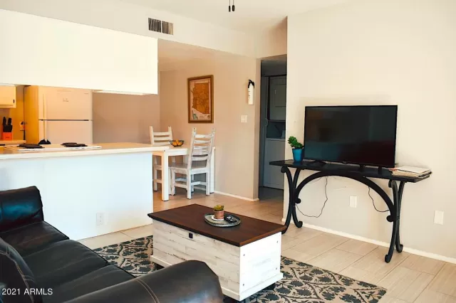 MLS: 6202106 Condo For Sale