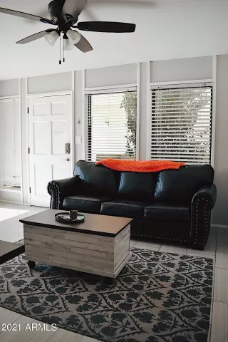 Photo #2: 6202106 Listing 