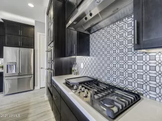 Photo #5: 6202164 Listing