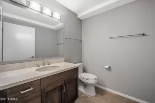 Photo #5: 6202212 Listing