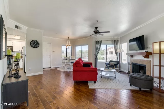 MLS: 6202280 Condo For Sale