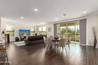 Photo #2: 6202369 Listing