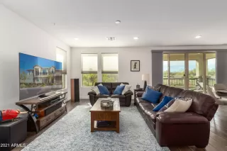 Photo #5: 6202369 Listing