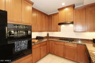 Photo #4: 6202450 Listing